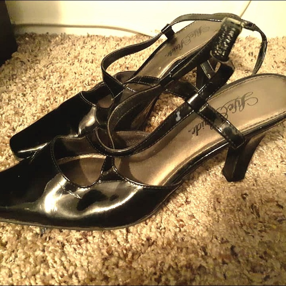 Black heels